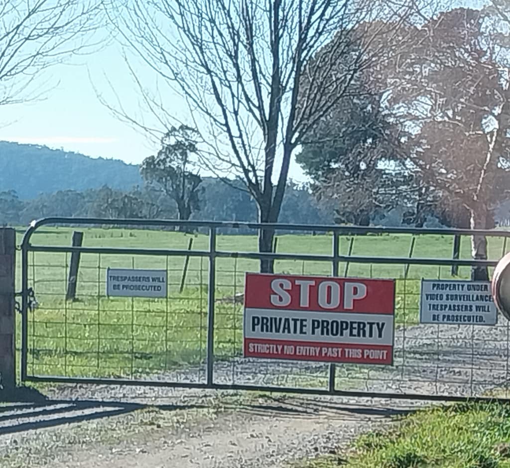 Private Property sign on the Tuglow River. Central West NSW.